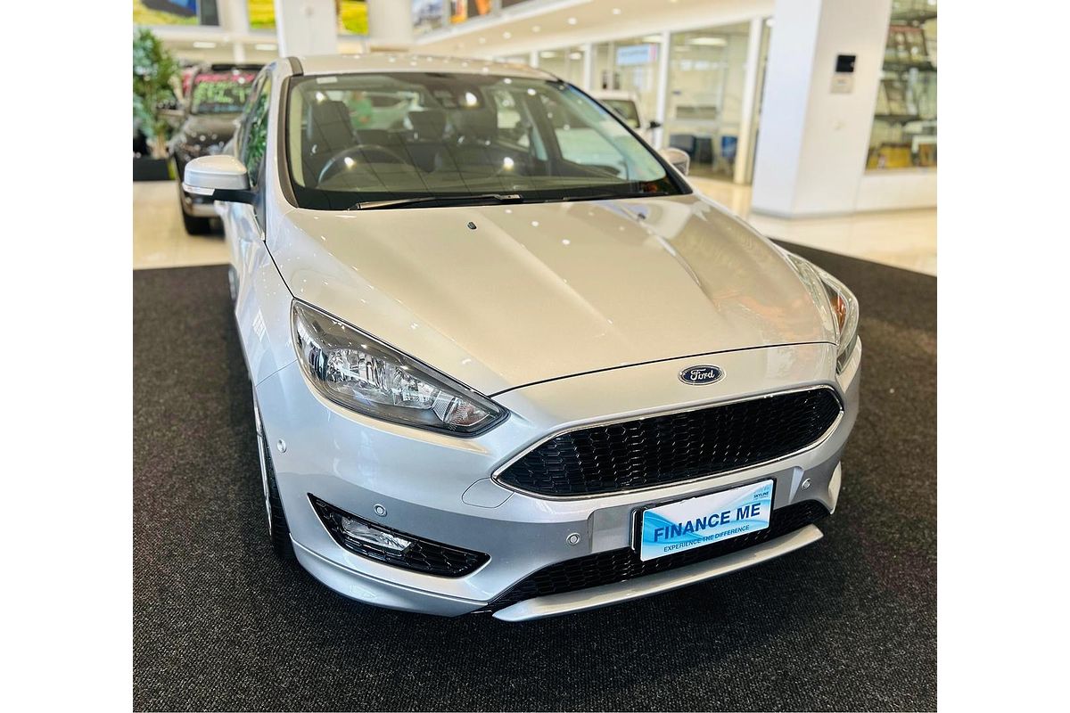 2016 Ford Focus Titanium LZ