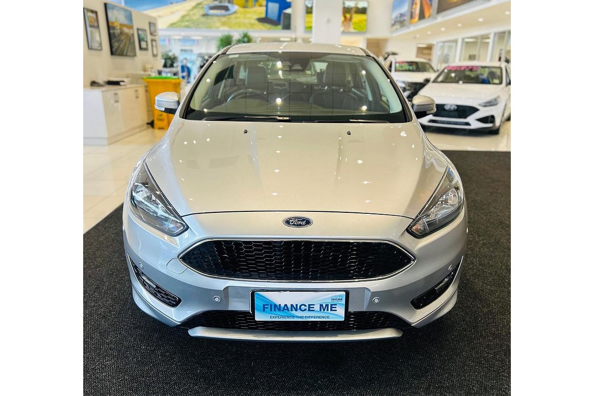 2016 Ford Focus Titanium LZ