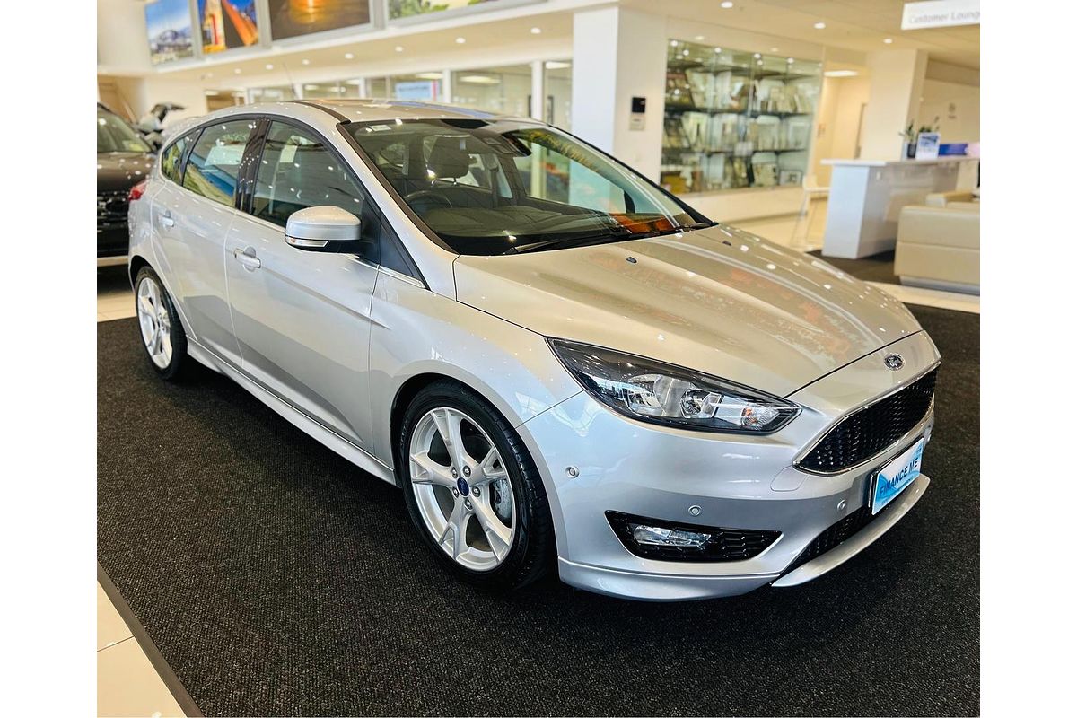 2016 Ford Focus Titanium LZ