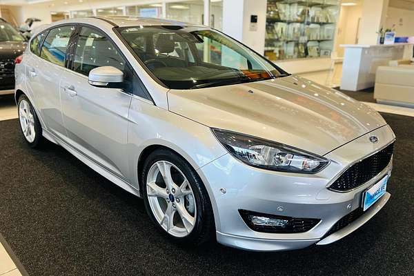2016 Ford Focus Titanium LZ