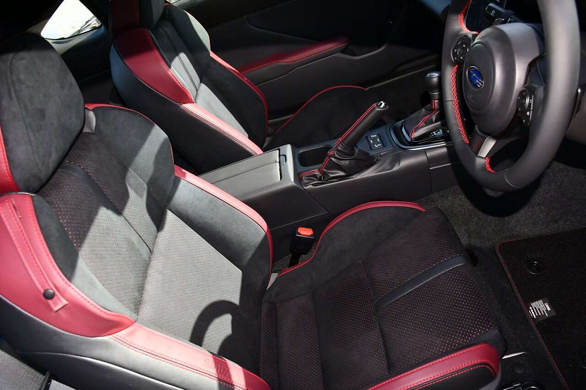 2025 Subaru BRZ tS ZD8