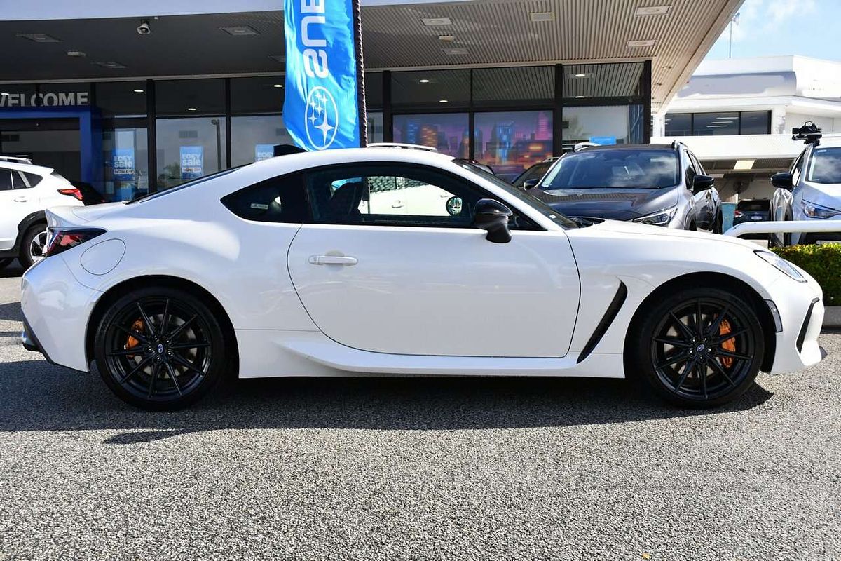 2025 Subaru BRZ tS ZD8