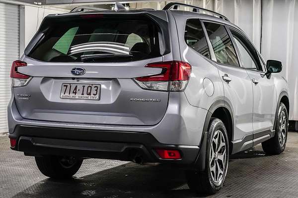 2023 Subaru Forester 2.5i S5