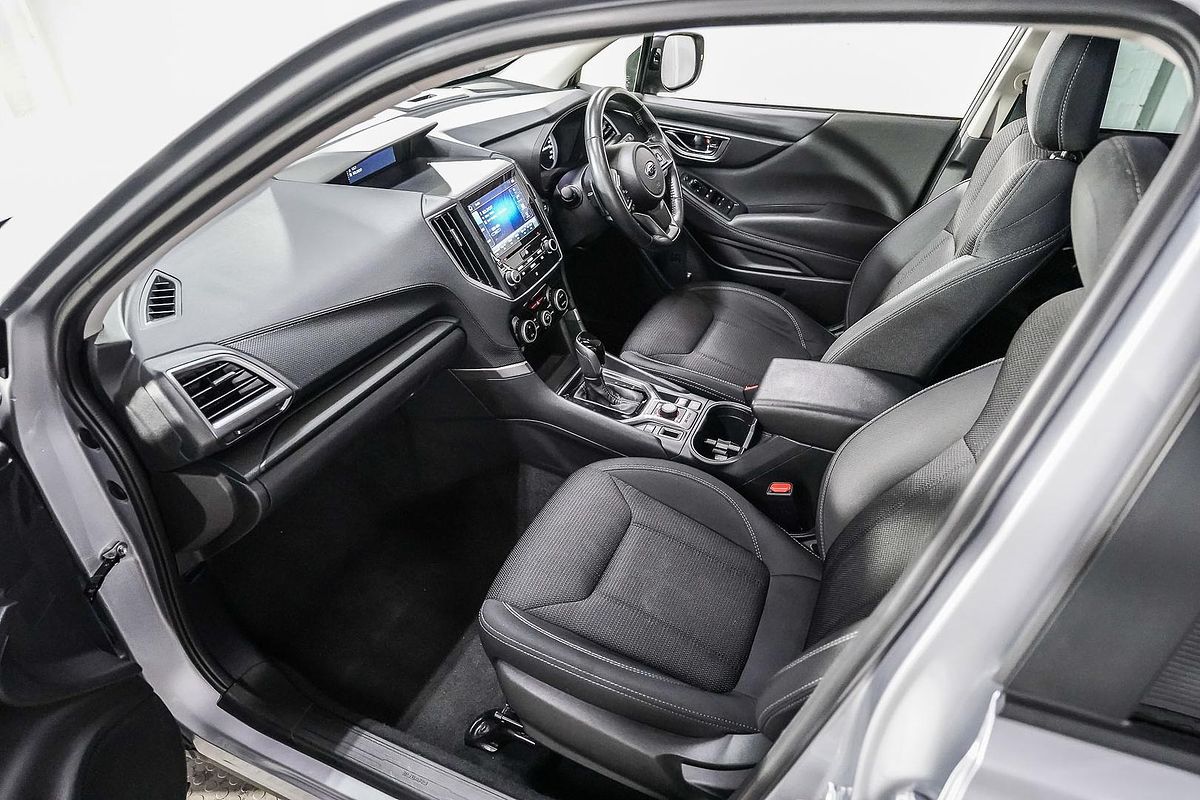 2023 Subaru Forester 2.5i S5