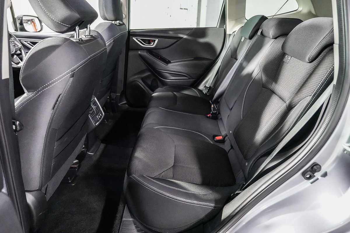 2023 Subaru Forester 2.5i S5