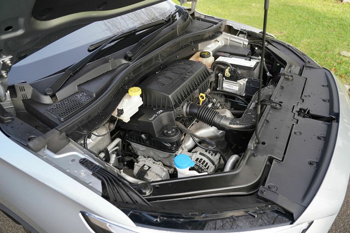 2022 MG ZST Core