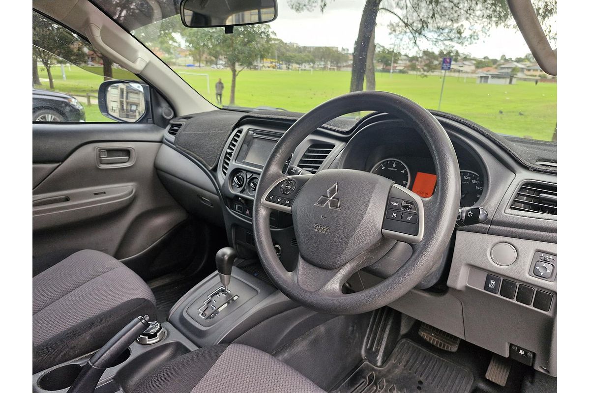 2016 Mitsubishi Triton GLX+ MQ 4X4