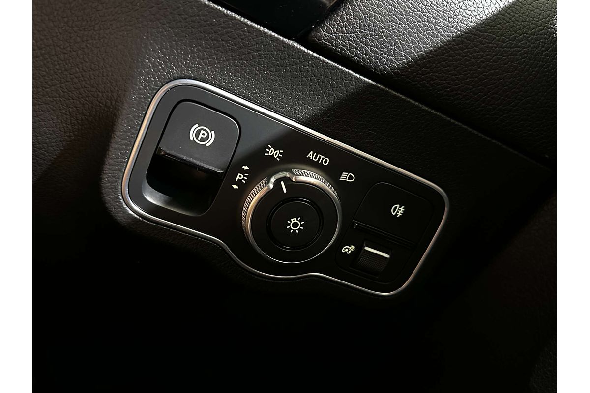 2020 Mercedes-Benz B-Class B180 W247