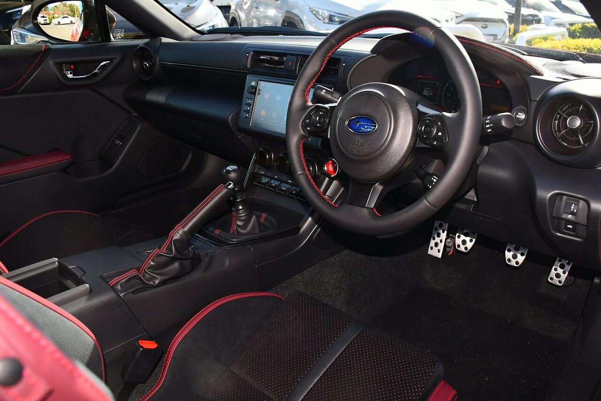 2025 Subaru BRZ tS ZD8