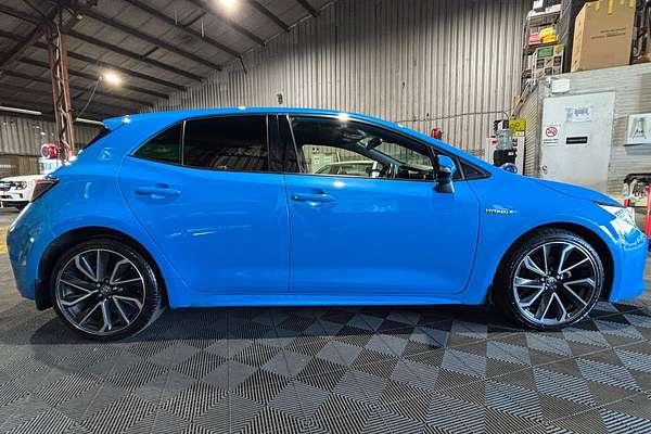 2022 Toyota Corolla ZR Hybrid ZWE211R