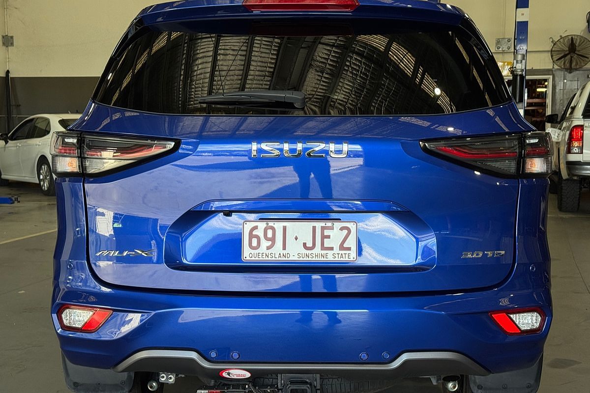 2023 Isuzu MU-X LS-T