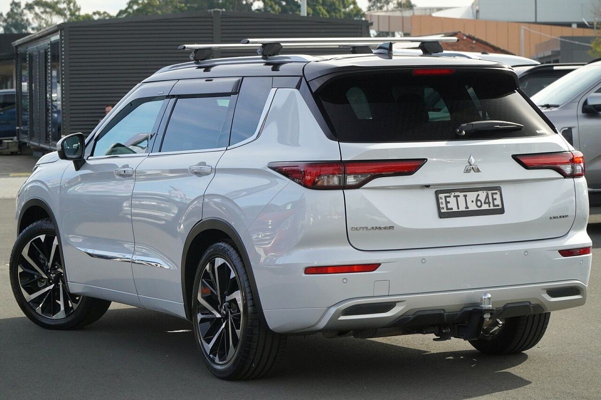2022 Mitsubishi Outlander Exceed Tourer ZM