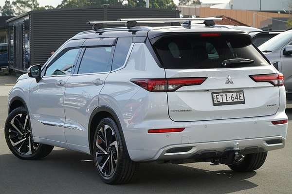 2022 Mitsubishi Outlander Exceed Tourer ZM