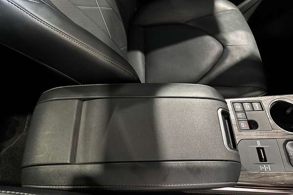 2024 Toyota Kluger Grande AXUH78R