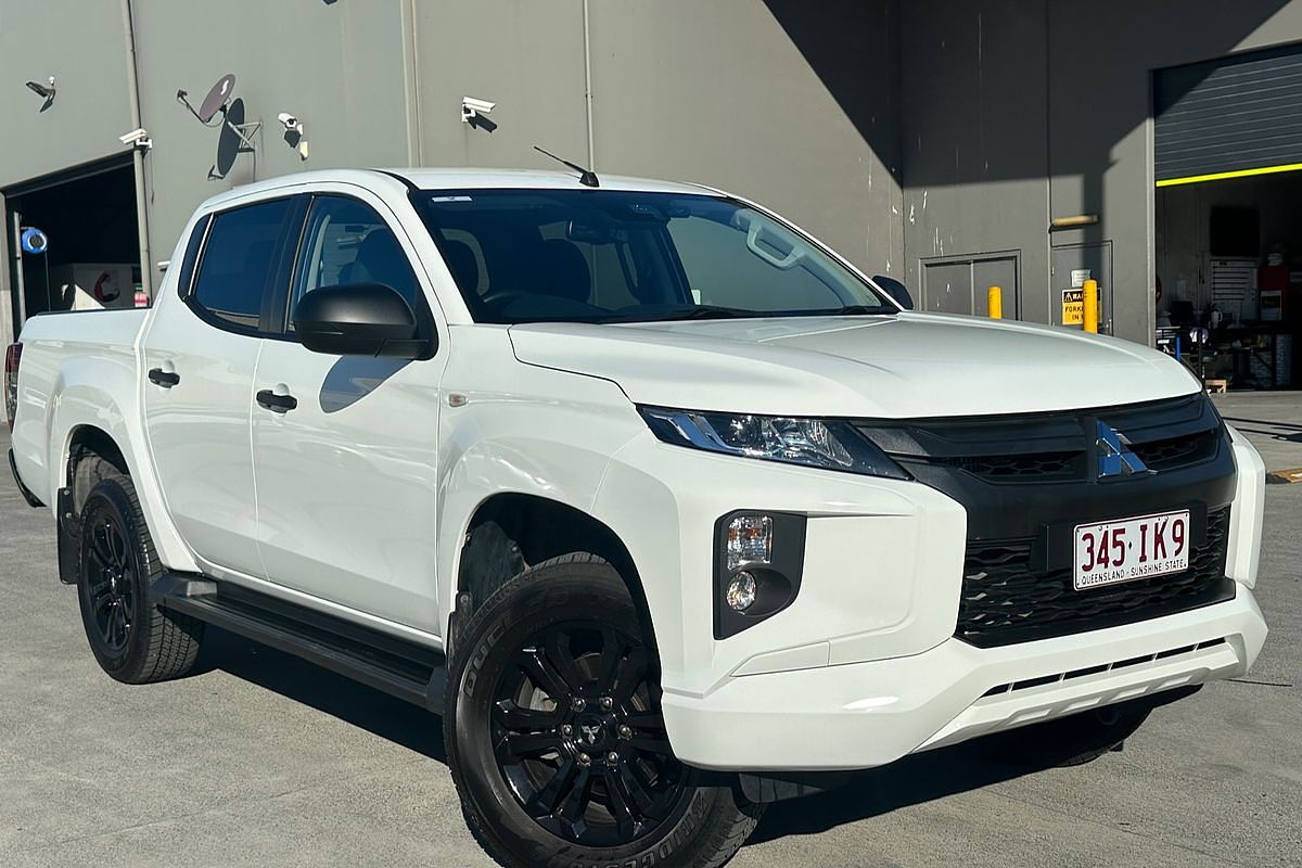 2023 Mitsubishi Triton GLX-R MR 4X4