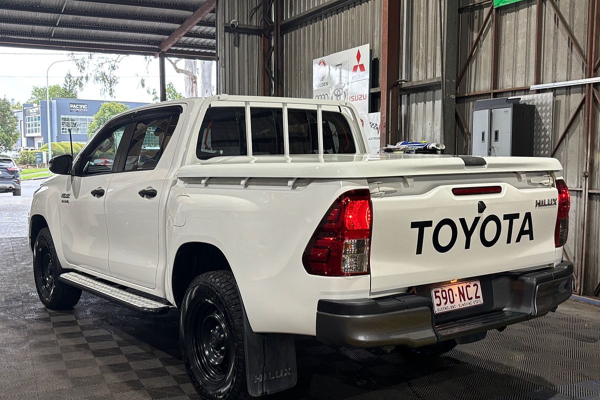 2020 Toyota Hilux SR GUN126R