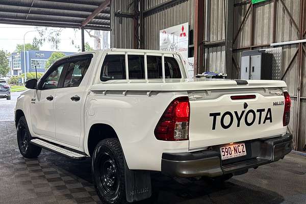 2020 Toyota Hilux SR GUN126R