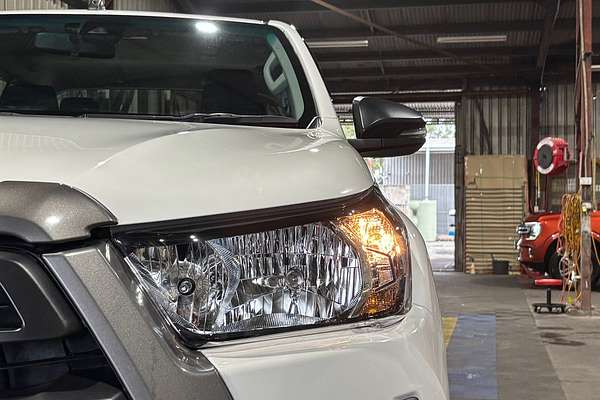 2020 Toyota Hilux SR GUN126R