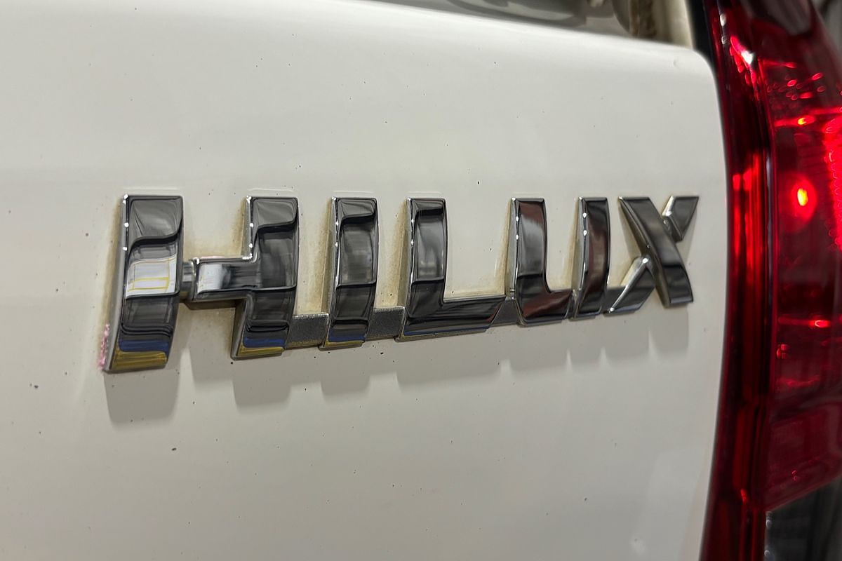 2020 Toyota Hilux SR GUN126R