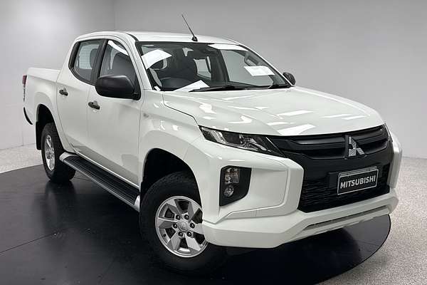 2022 Mitsubishi Triton GLX+ MR 4X4