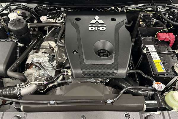 2022 Mitsubishi Triton GLX+ MR 4X4