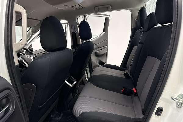 2022 Mitsubishi Triton GLX+ MR 4X4