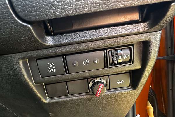 2025 Mitsubishi Triton GSR MV 4X4