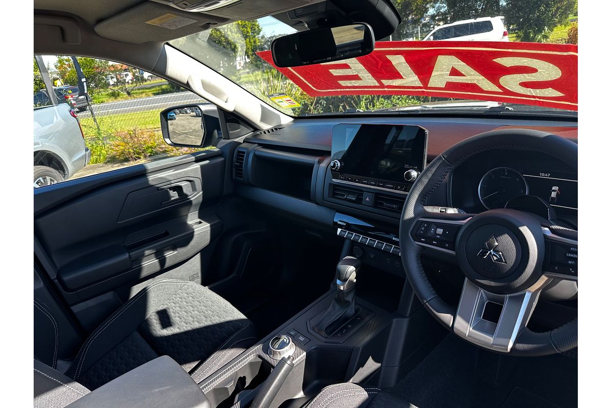 2025 Mitsubishi Triton GLX-R MV 4X4