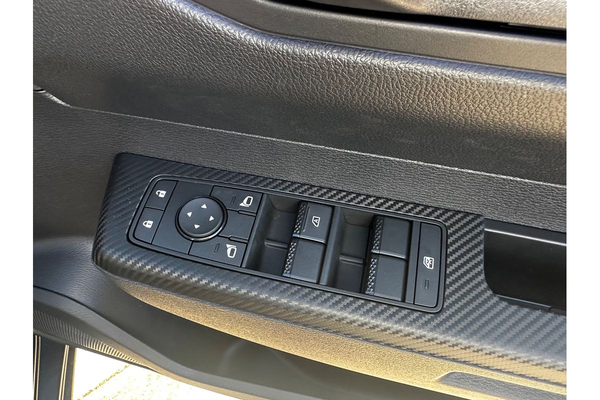 2025 Mitsubishi Triton GLX-R MV 4X4