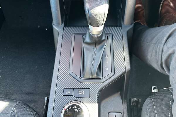 2025 Mitsubishi Triton GLX-R MV 4X4