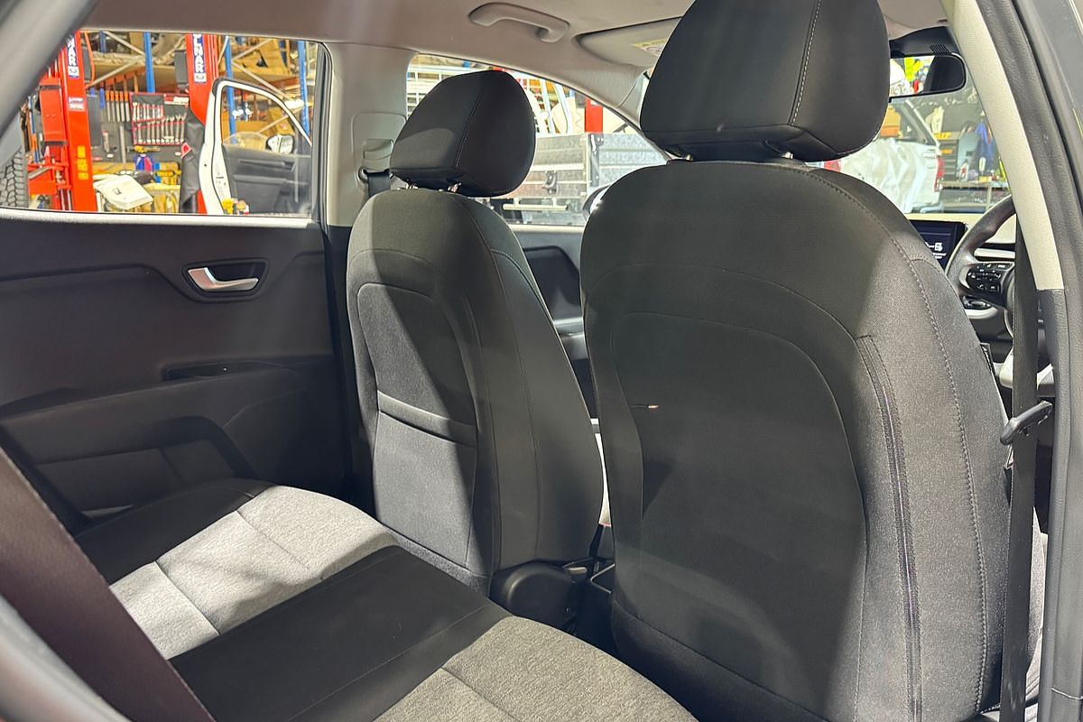 2022 Kia Stonic S YB