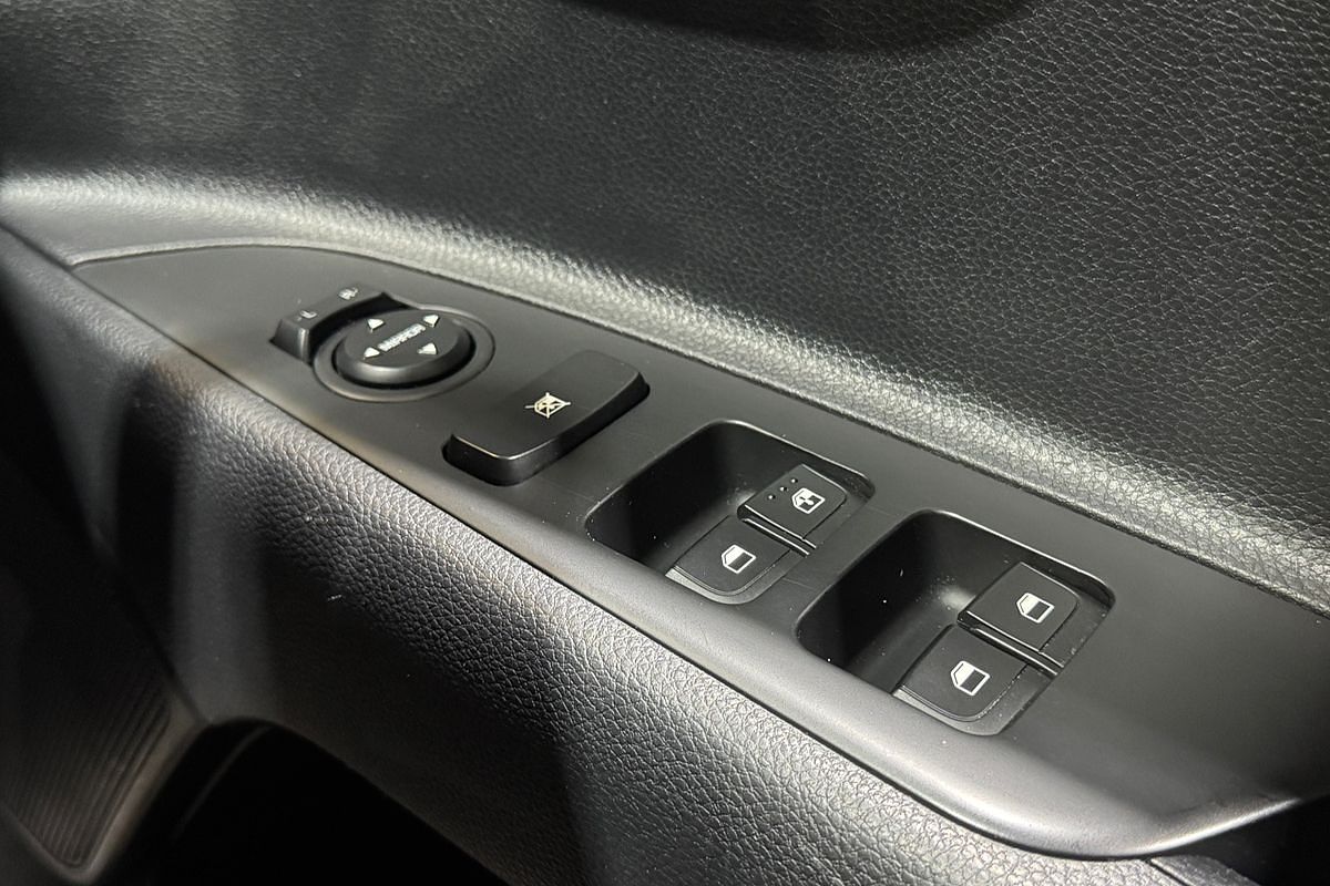 2022 Kia Stonic S YB