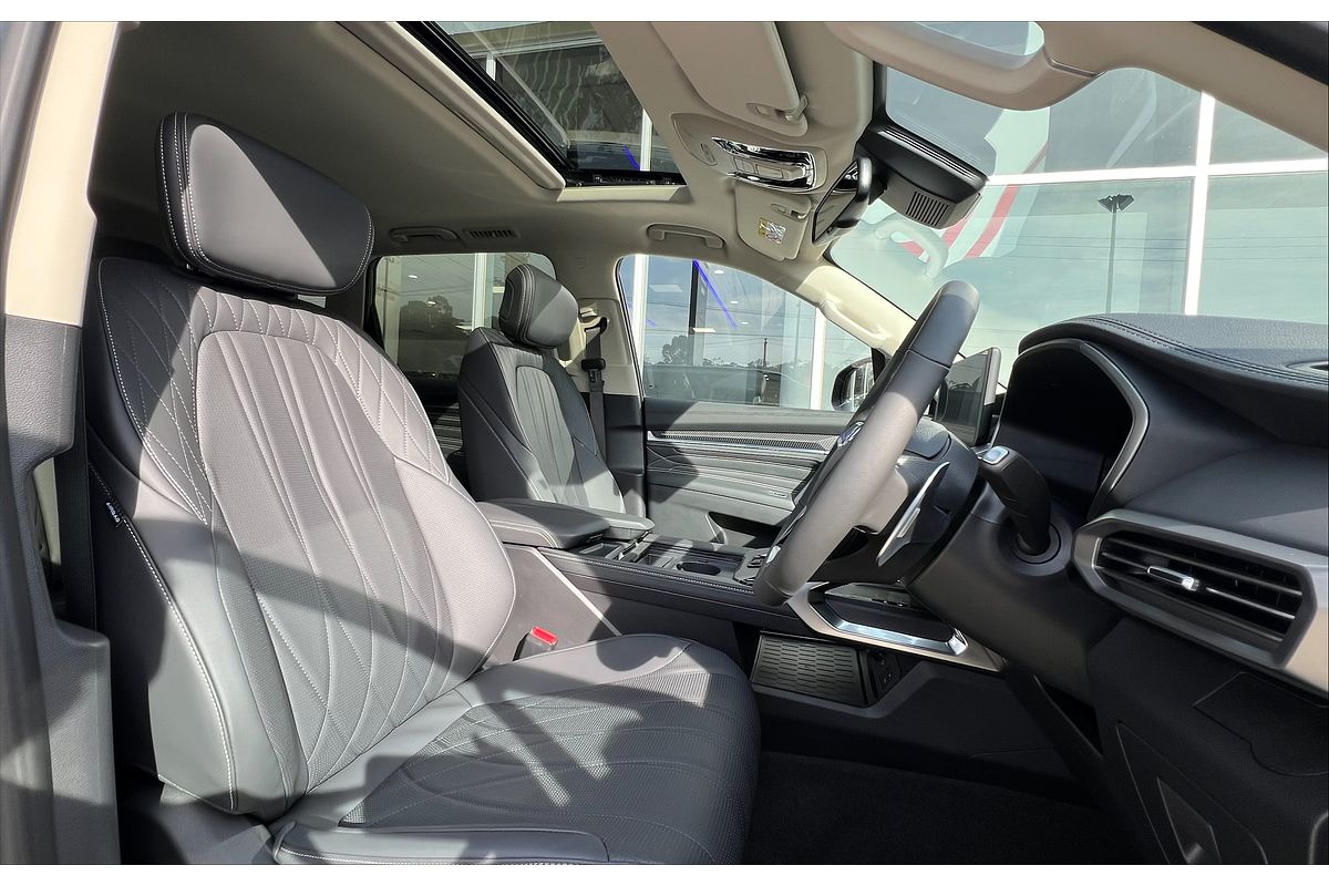2025 LDV D90 Executive SV9A