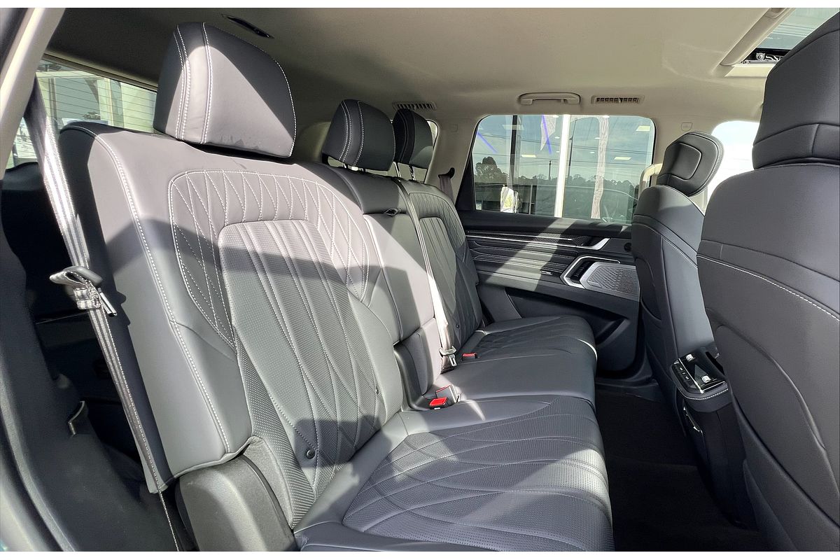 2025 LDV D90 Executive SV9A