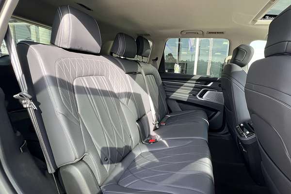 2025 LDV D90 Executive SV9A