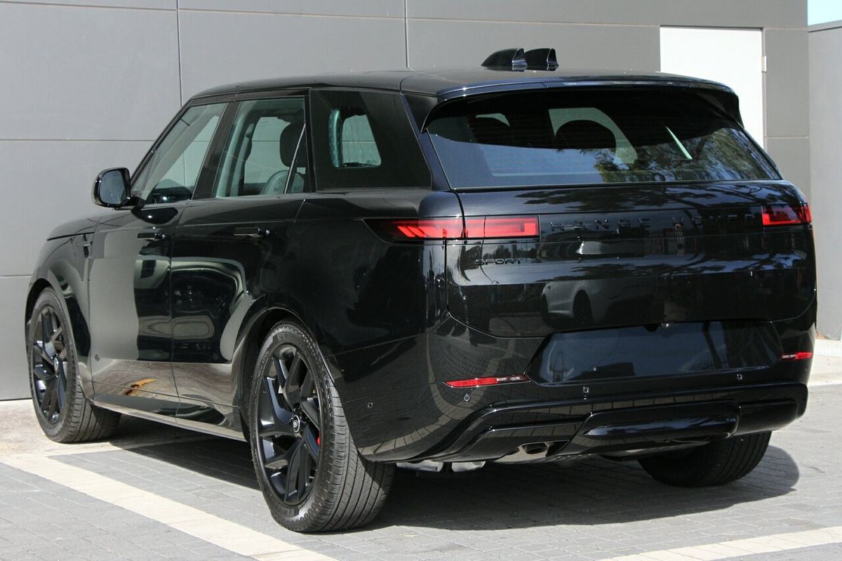 2025 Land Rover Range Rover Sport D250 Dynamic SE L461
