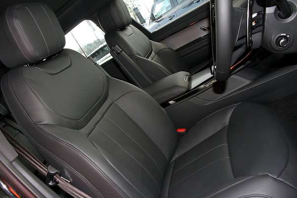 2025 Land Rover Range Rover Sport D250 Dynamic SE L461