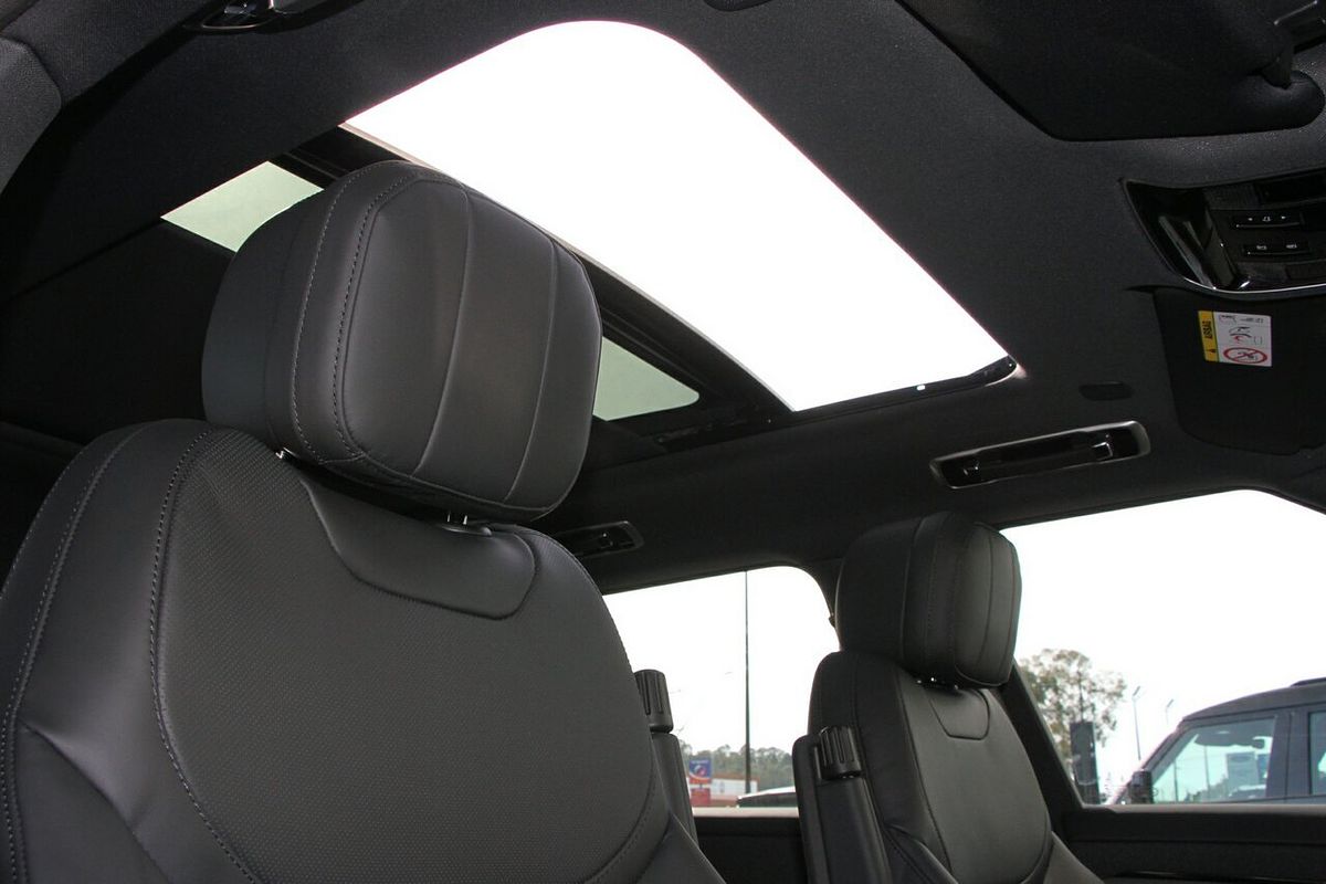 2025 Land Rover Range Rover Sport D250 Dynamic SE L461