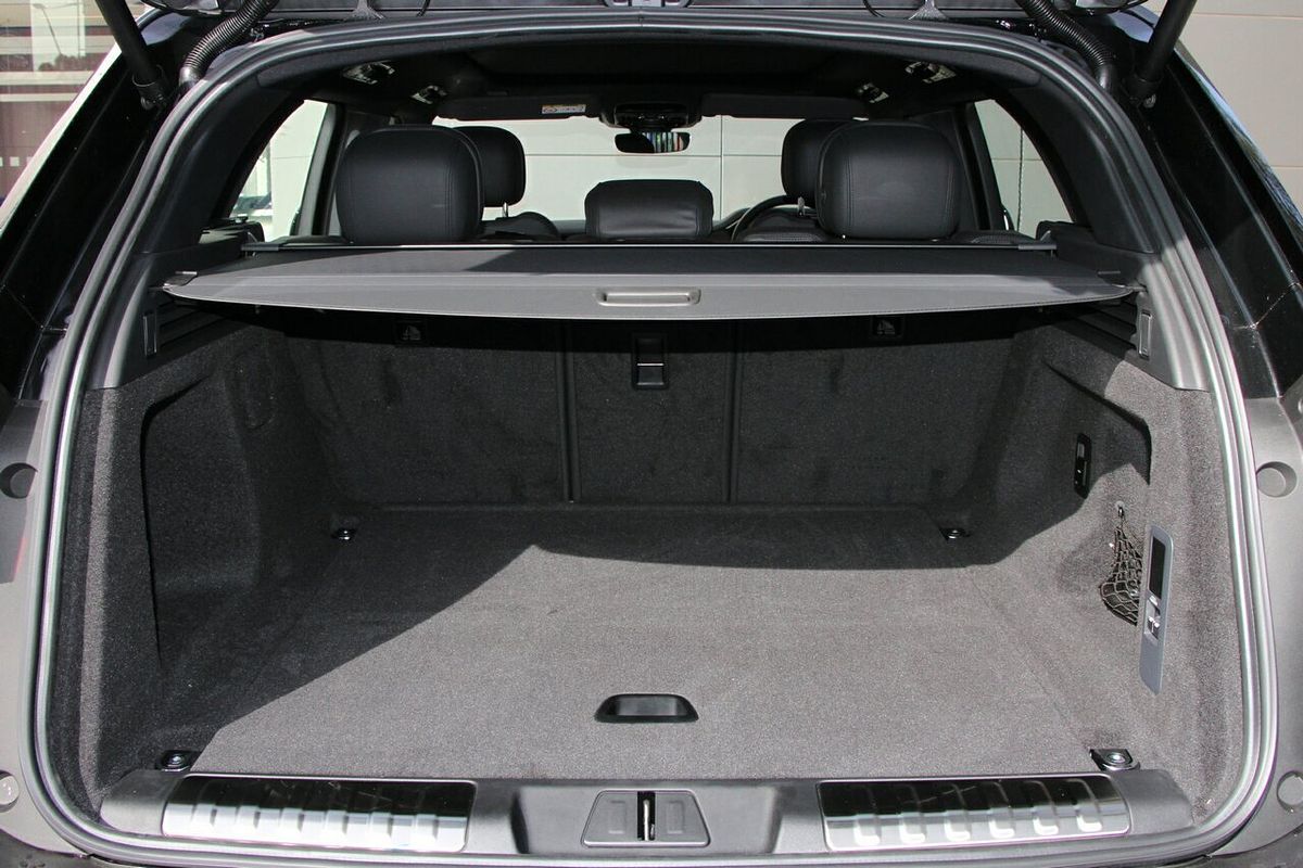 2025 Land Rover Range Rover Sport D250 Dynamic SE L461