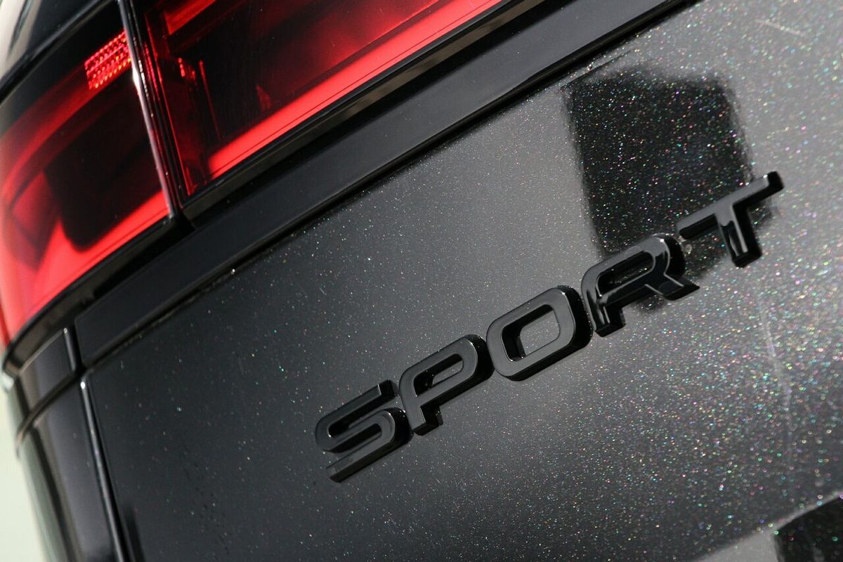 2025 Land Rover Range Rover Sport D250 Dynamic SE L461