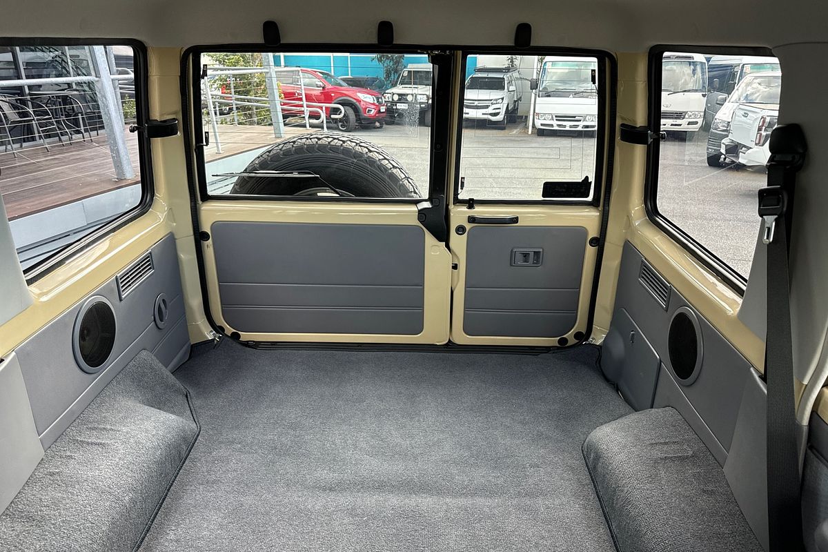 2021 Toyota Landcruiser GXL VDJ76R