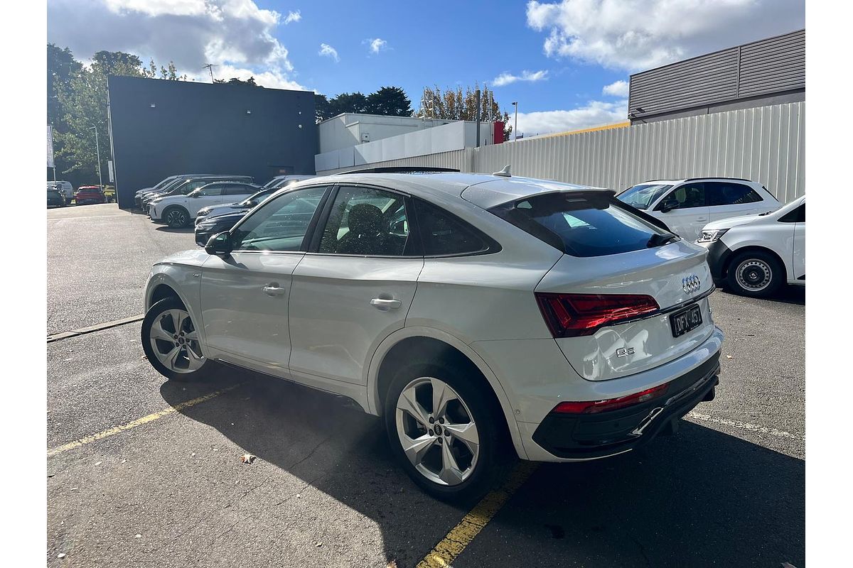 2024 Audi Q5 40 TDI S line FY