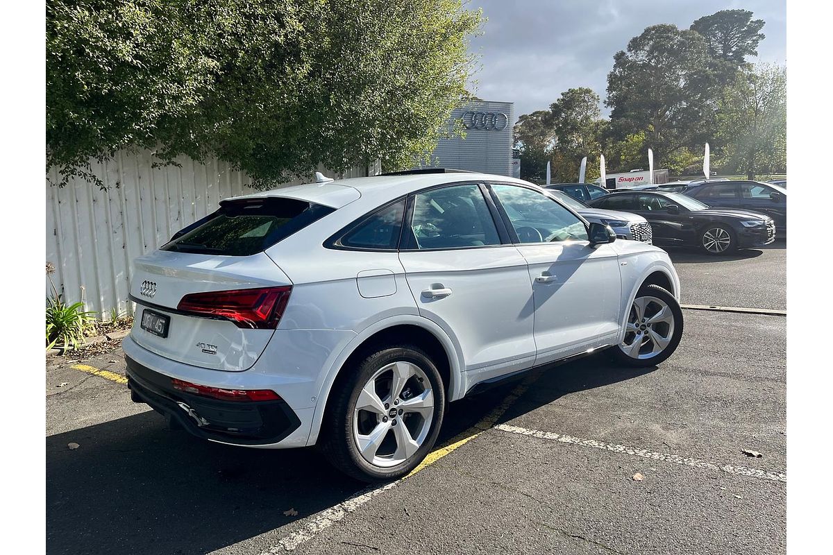 2024 Audi Q5 40 TDI S line FY