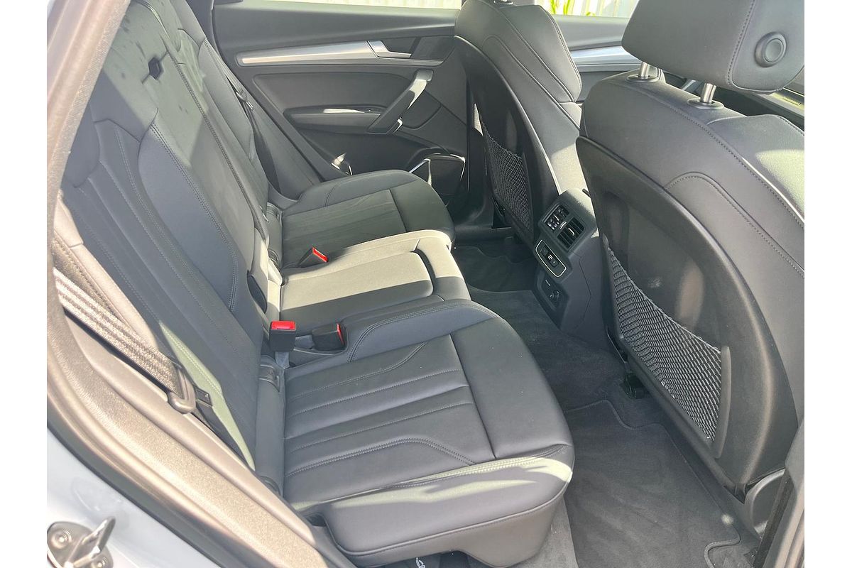 2024 Audi Q5 40 TDI S line FY