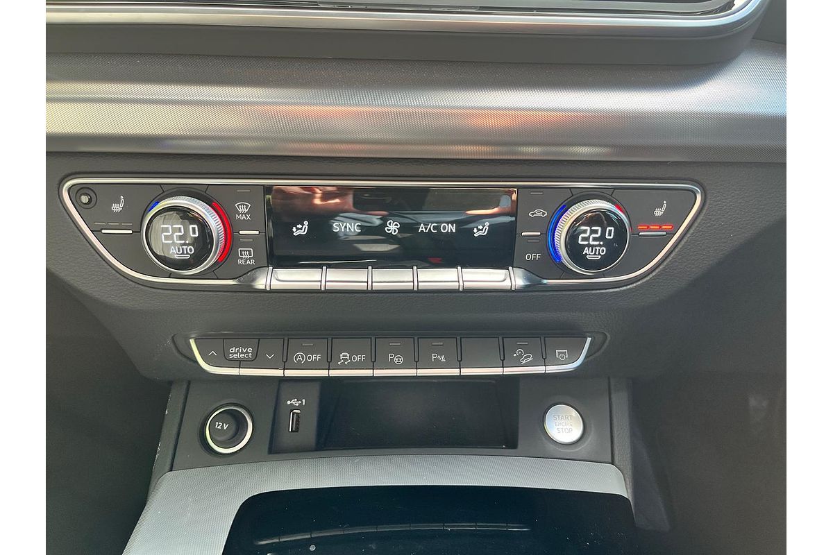 2024 Audi Q5 40 TDI S line FY