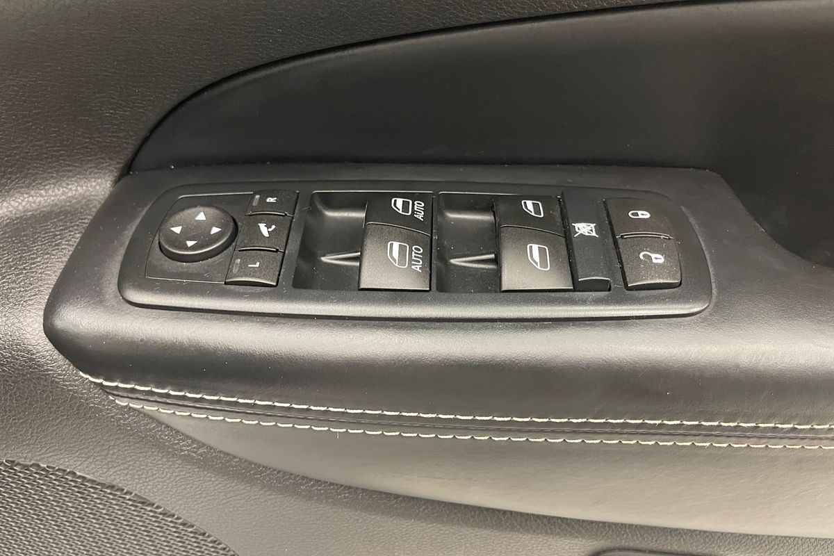 2015 Jeep Grand Cherokee Overland WK