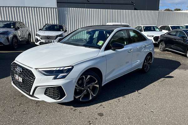 2024 Audi A3 40 TFSI S line GY