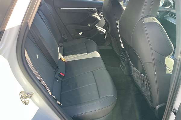 2024 Audi A3 40 TFSI S line GY