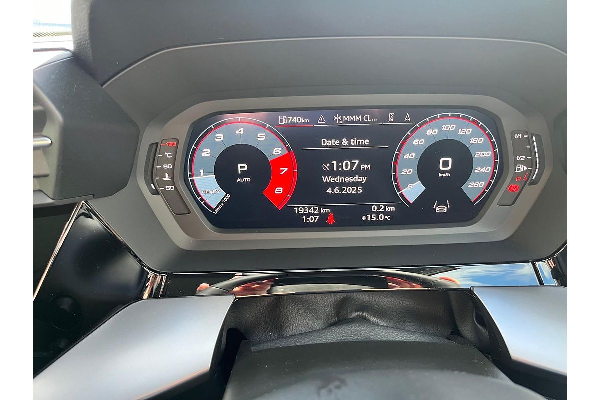 2024 Audi A3 40 TFSI S line GY