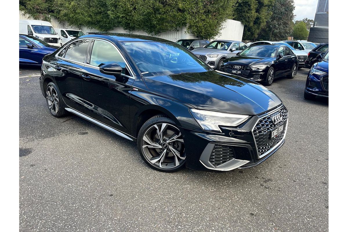 2024 Audi A3 40 TFSI S line GY
